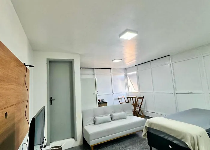 Apartamento Asa Norte Com Varanda