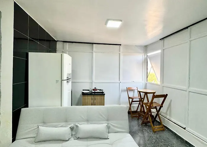 Apartamento Asa Norte Com Varanda